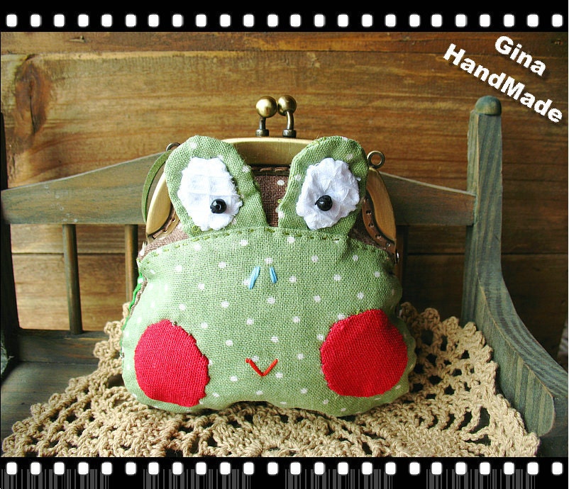 Frog Prince Coin purse   /// Coin Wallet clutch / Pouch coin bag / Kiss lock frame purse bag-GinaHandMade