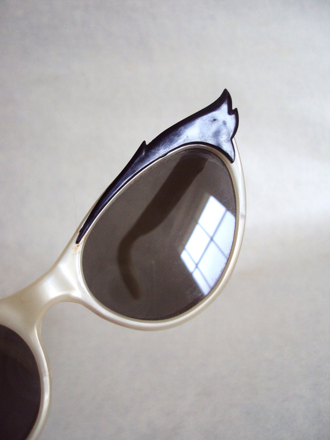 1950s Pearlized ivory and black cat eye sunglasses