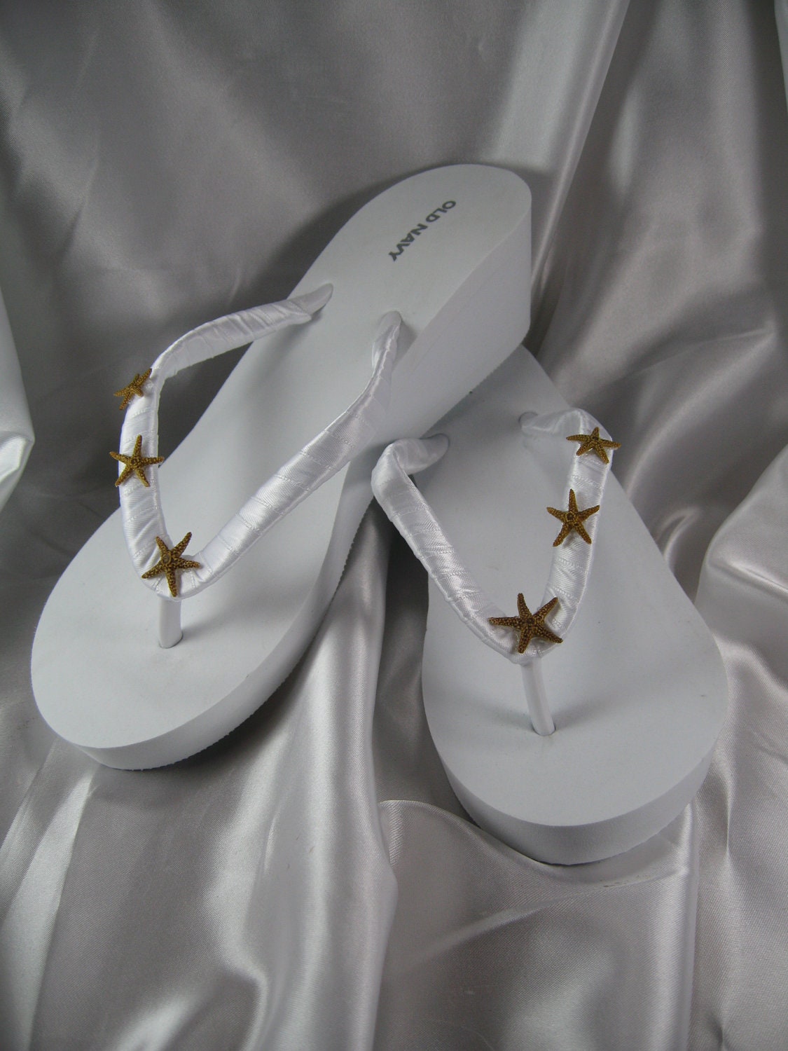 White Flip Flops with Real Starfish White Bridal Shoes Starfish Design Beach Wedding Flip Flop Sandals