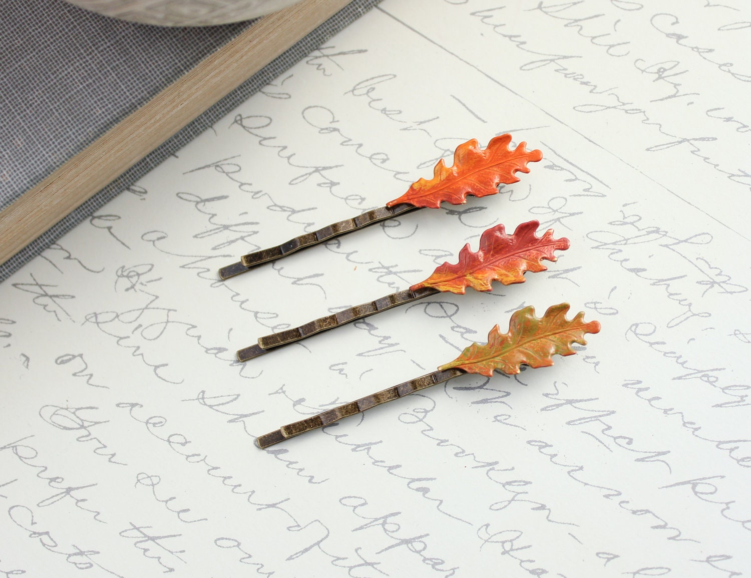 Leaf Bobby Pins, Autumn leaves, Hair Accessories, Autumn Leaves, Oak Leaf, Orange, Red, Woodland Accessories - apocketofposies