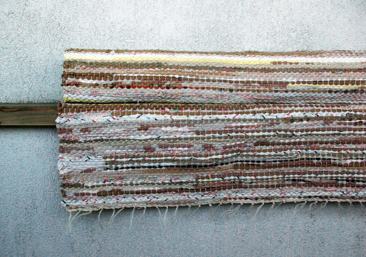 Large Handwoven rag rug - 5.12' x 8.92' - beige, light.