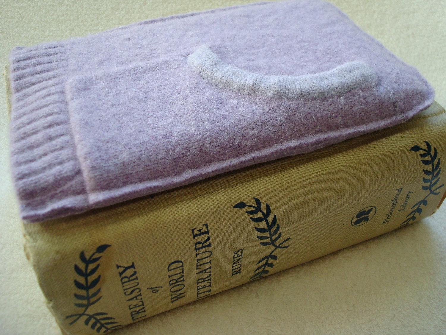 Kindle Cover Kindle Case LAVENDER with POCKET Kindle Sleeve Felted Wool