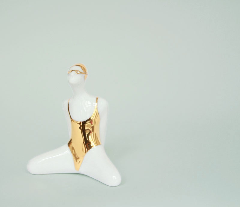 Swimming in gold - Ceramic Porcelain figurine, for olympic and sport lovers. - endesign