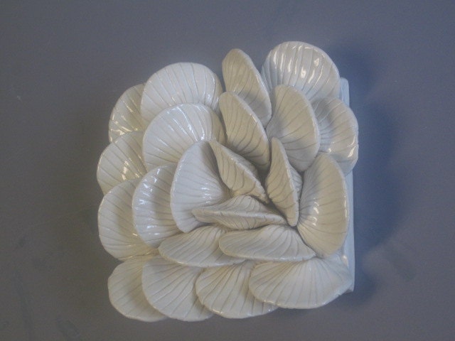 Ceramic Scallop Sea Shell Cluster Wall Sculpture, OOAK beach art, coral reef art, ocean art, summer wall hanging, shells, summer