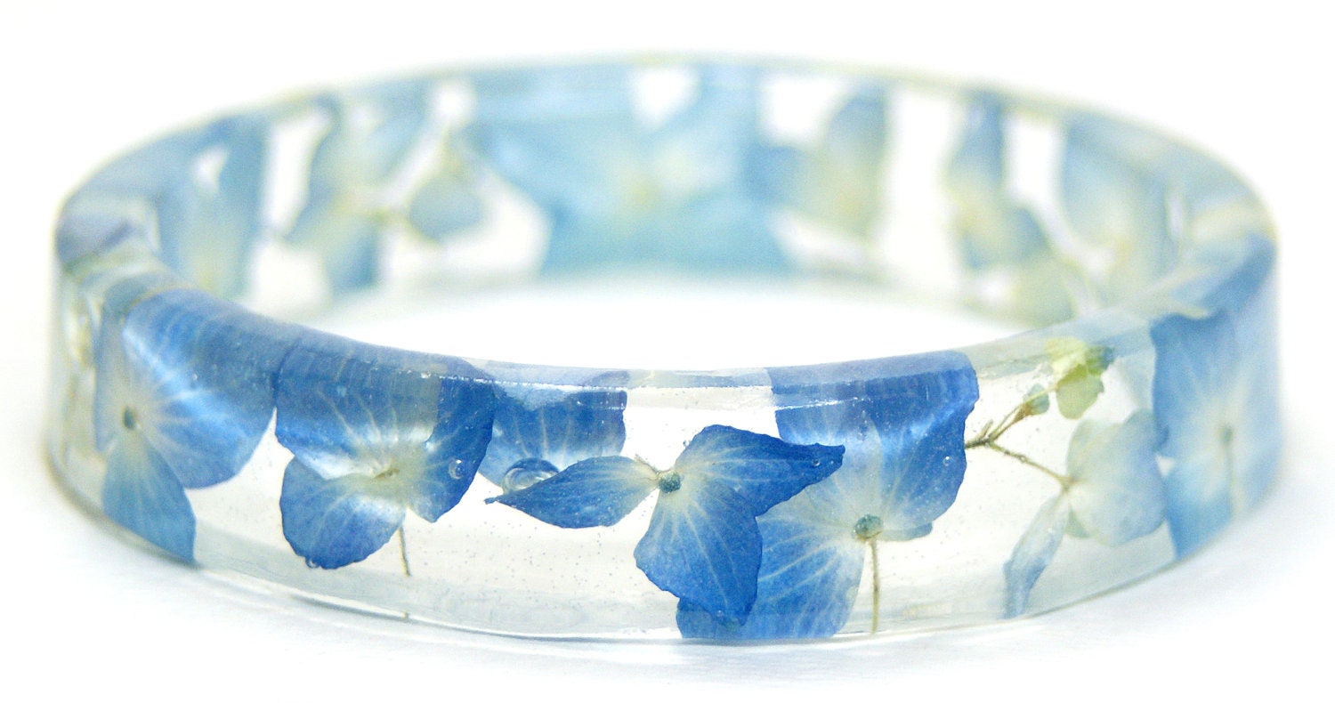 Resin Bangle- Blue Bangle- Blue Flowers- Blue Bracelet-Blue Jewelry-Real Dried Flowers