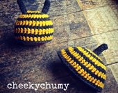 Newborn bumble bee hat and botton topper. Unisex. Great photo prop