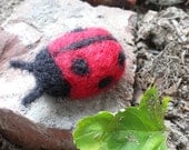 Felt Ladybug / Waldorf Inspired Needle Felted Miniature Animal / Red Ladybird Figurine / Cute Bug Toy / Nature Table Summer Decoration