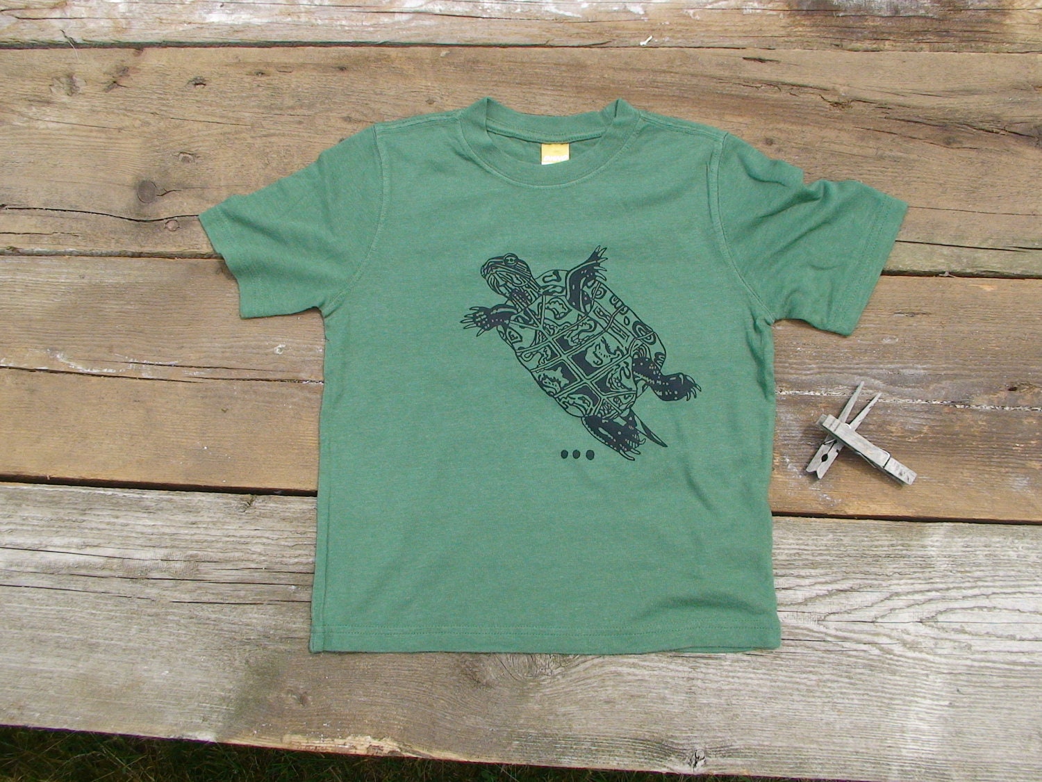 Children's Painted Turtle - Black on Leaf Green - Organic Bamboo & Cotton Tshirt