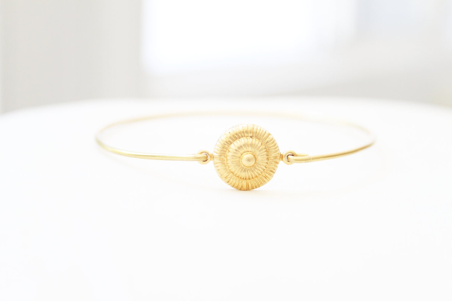 Vintage Star Burst Brass Bangle, Charm Bracelet, Stackable Bracelet, Flower Bracelet