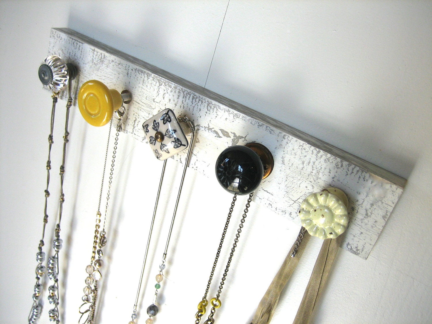 Shabby Chic Jewelry Rack in Yellow and Gray