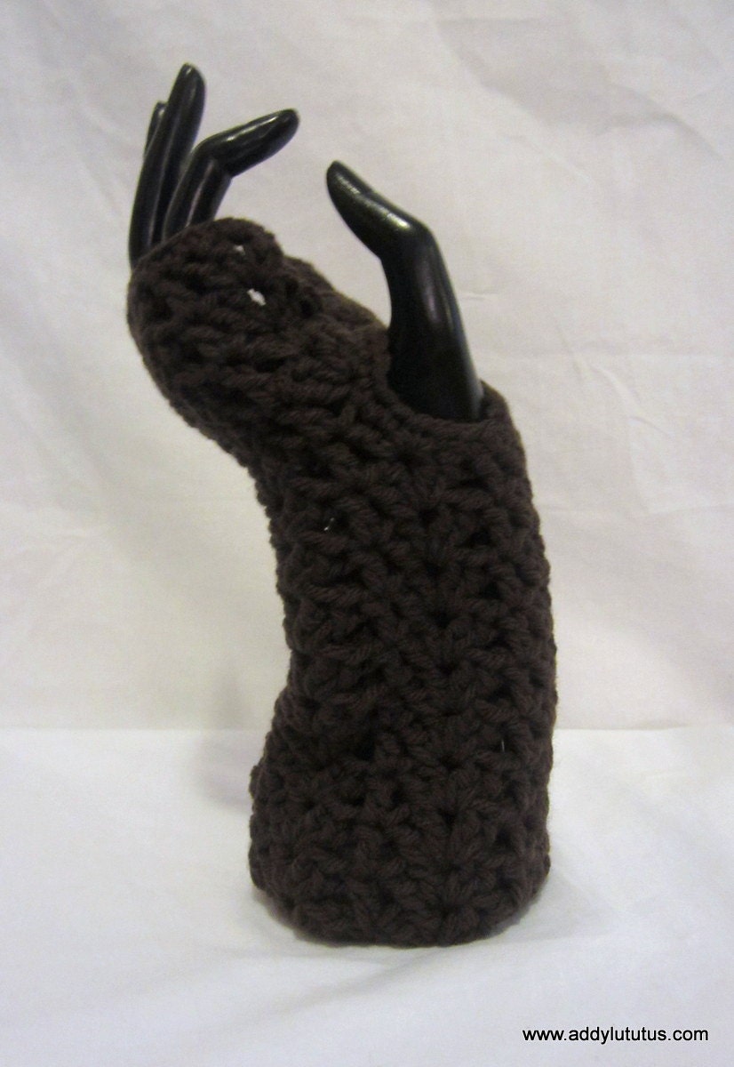 SALE, NOW 33% OFF:   Chocolate Brown crocheted fingerless gloves/wrist warmers