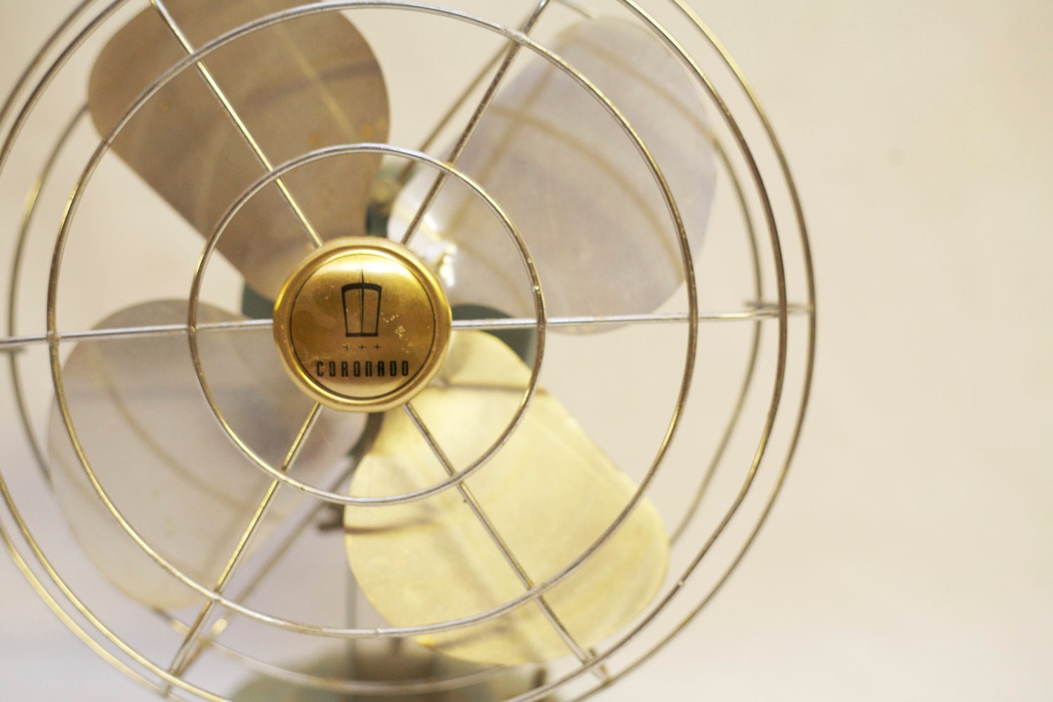 Teal Cordnado Desk Fan