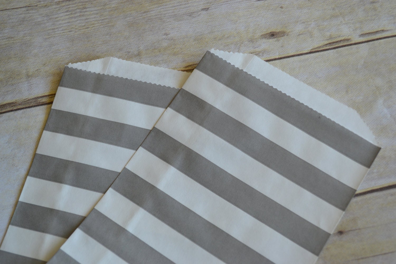 20 Gray and White Striped Favor Bags