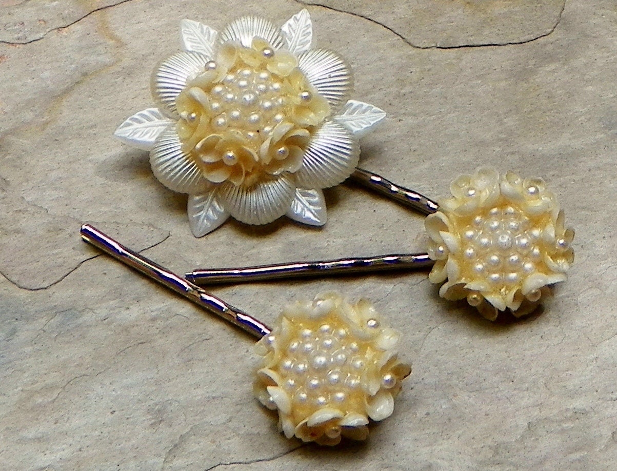 Spring Bridal Decorative 20 30's Shell Vintage Bobby Pins (Set of 3)