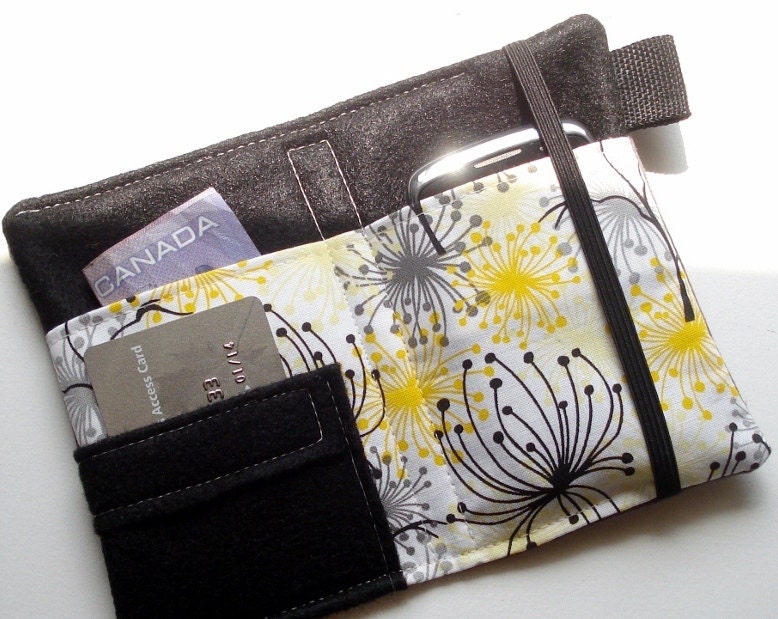 iPhone 5 wallet, womens wallet, iPhone case, iPhone 4, cell phone wallet, ipod case, mp3, grey and yellow flowers, floral print, fabric