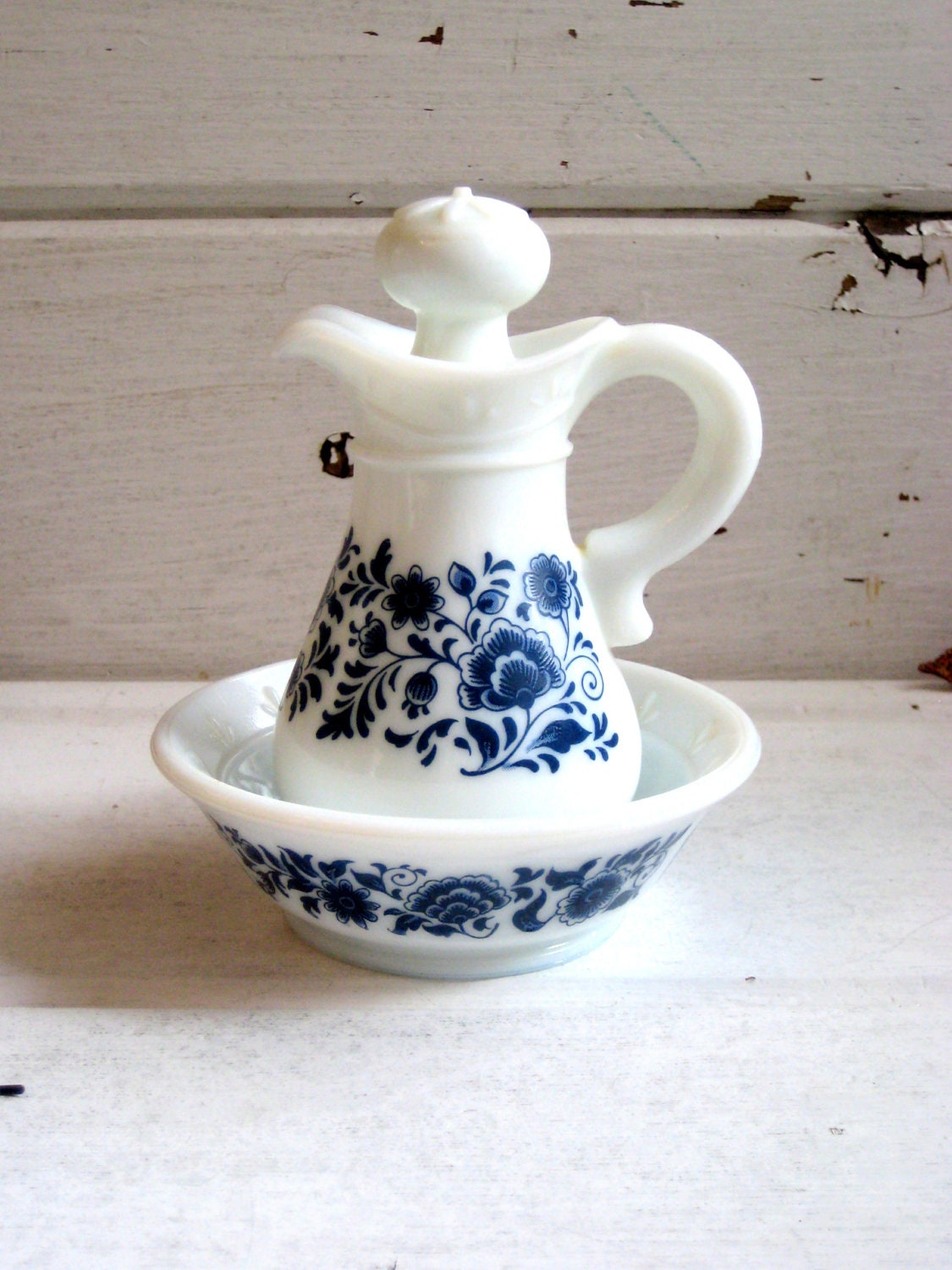 Vintage Avon Blue and White set of 2, nautical or beach, pretty and useful bathroom decor storage