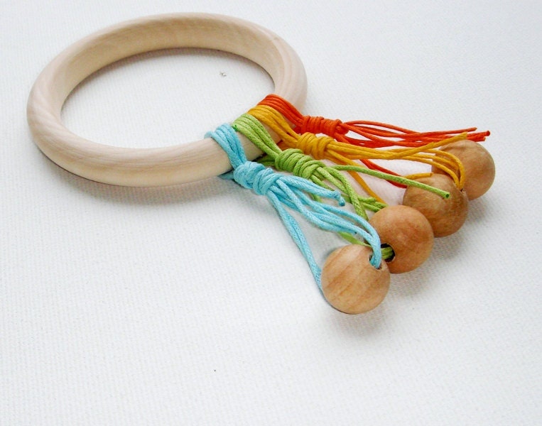 Teething ring Baby teether Rainbow Waldorf toy Developing sensory toy Baby teether Eco friendly teething ring Waldorf Grasping Toy