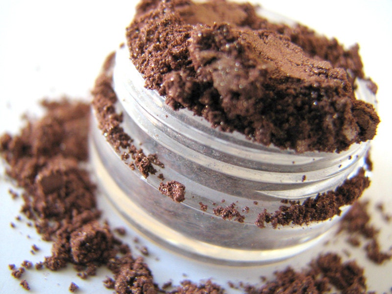 Nutmeg - Mineral Makeup - Mineral Eyeshadow - Home and Living - Bath and Beauty - Natural Mineral Eye Color