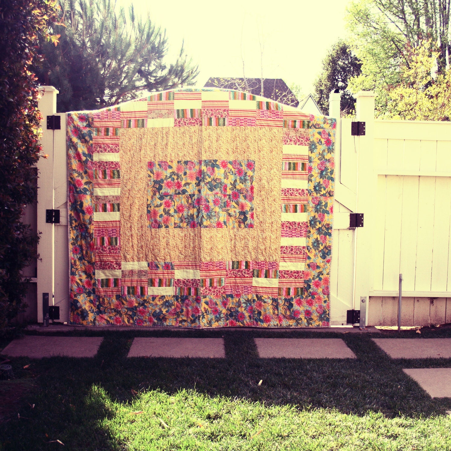Buddha's Hand - Queen Quilt
