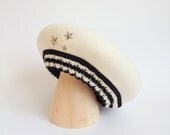 French white and black beret for woman, Cream winter hat woman