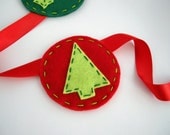 Mistletoe and Christmas Trees felt holiday garland - Green and red home decoration - Christmas bunting