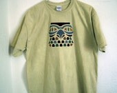 Hand dyed, hand stenciled owl short sleeve tshirt....Unisex size Large....Any 2nd shirt ships FREE