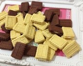 Miniature Food - Biscuit Mix Color 20pcs - 28mm For Sweet Deco, Charms, Dollhouse, Miniature - LOT033