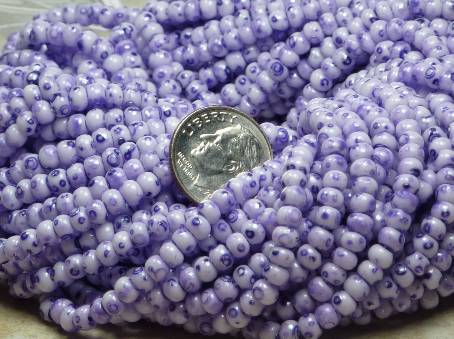 6/0 Purple and White TIE DYE Terra Colorfast Czech Glass Seed Bead Strand (C299)