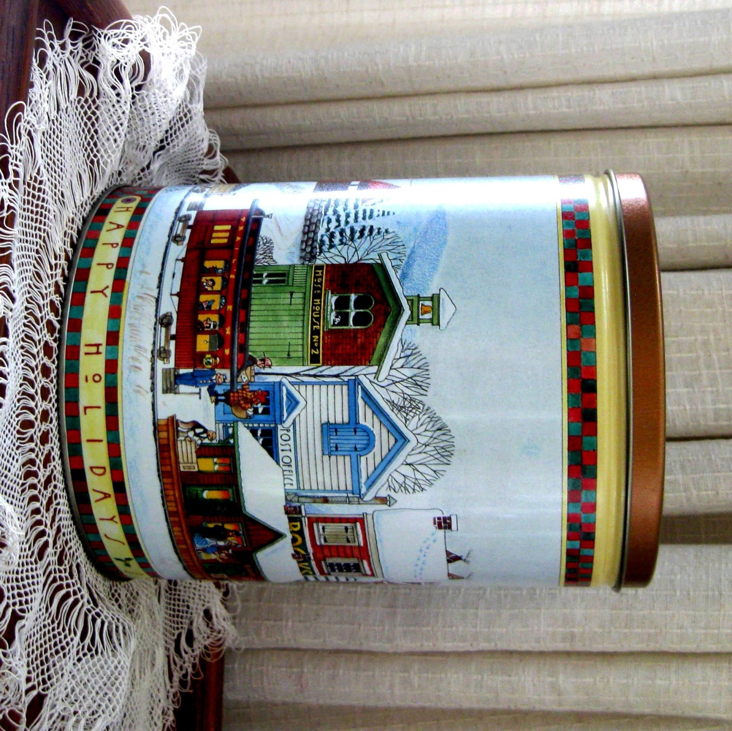 Vintage Christmas Tin Trails End Holiday Series
