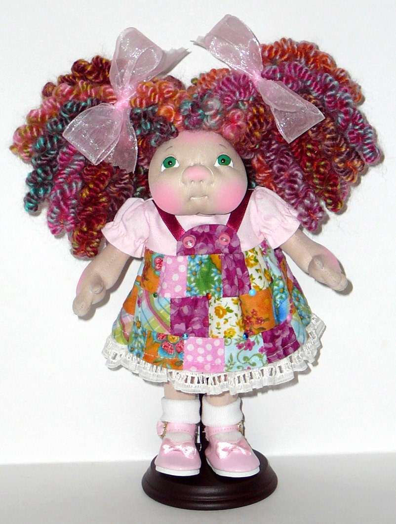 Anya, 7 iNcH oOaK Handmade SoFt ScuLpTuRe NeEdLe sCuLpTeD cLoTh doll by Paty Ollaif