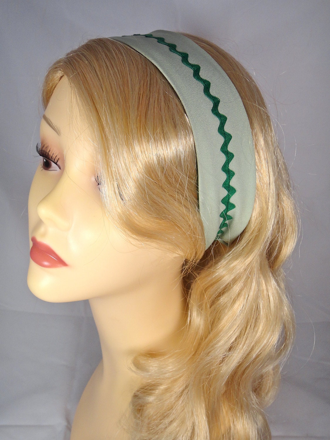 Retro Mod Spring Green Rick-Rack Reversible Elastic Headband