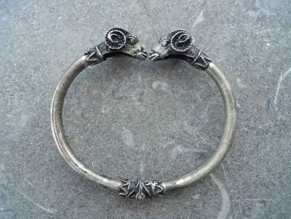 vintage SILVER ram head BANGLE with hinge closure
