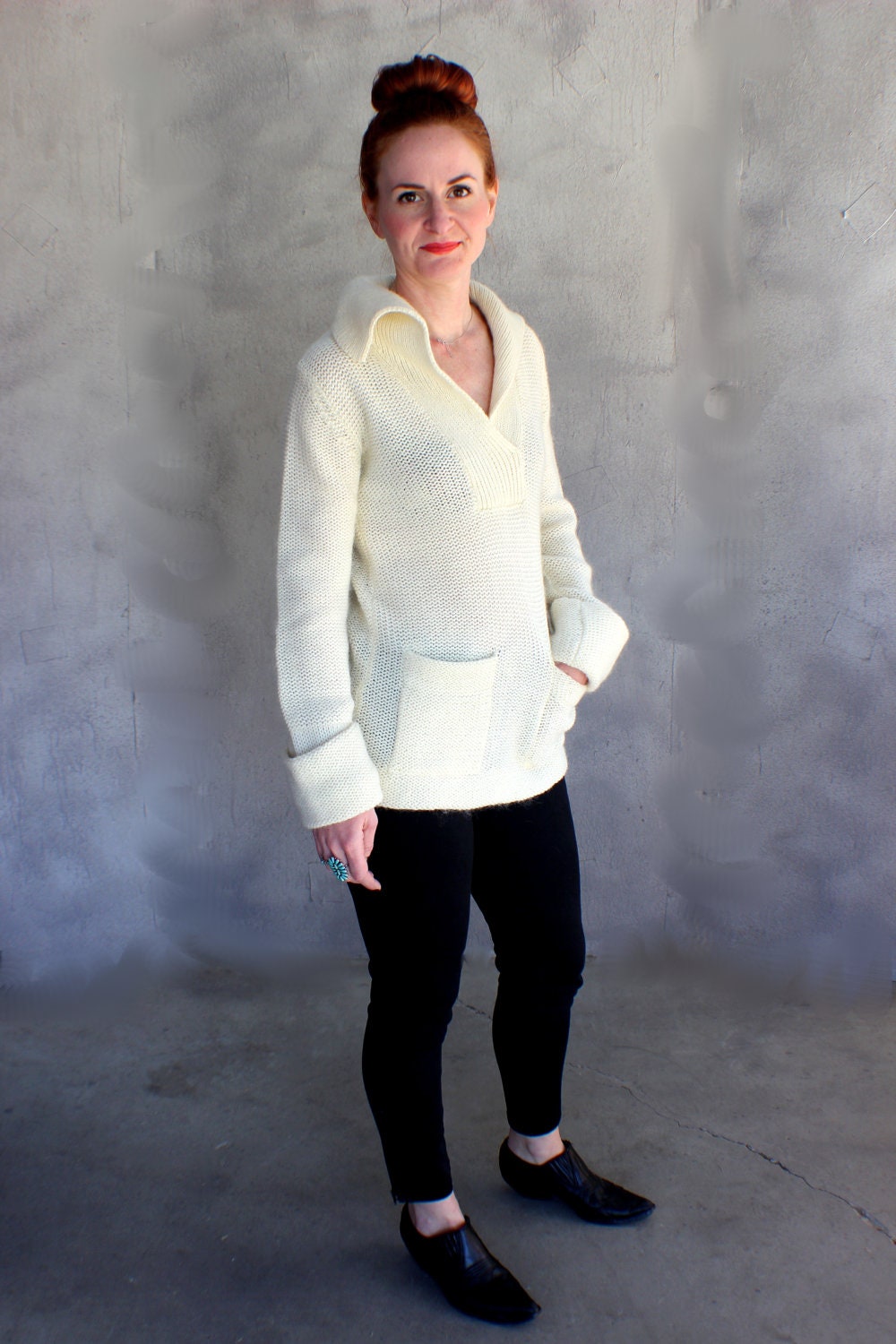 Vintage Sweater Cream Mohair Purl Knit Jumper with a Collar and Wide Cuffs Small