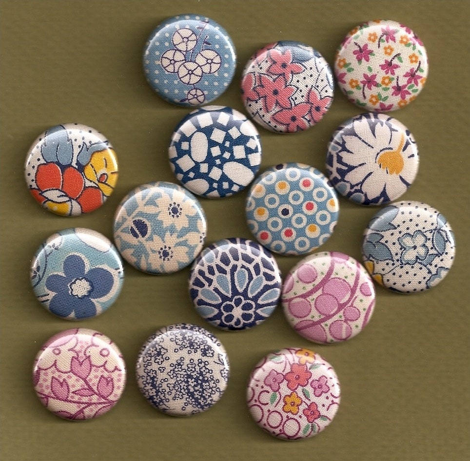 One Inch Magnets - Assortment of 15 - 30s Fabric - Compatible with Magnetic Jewelry
