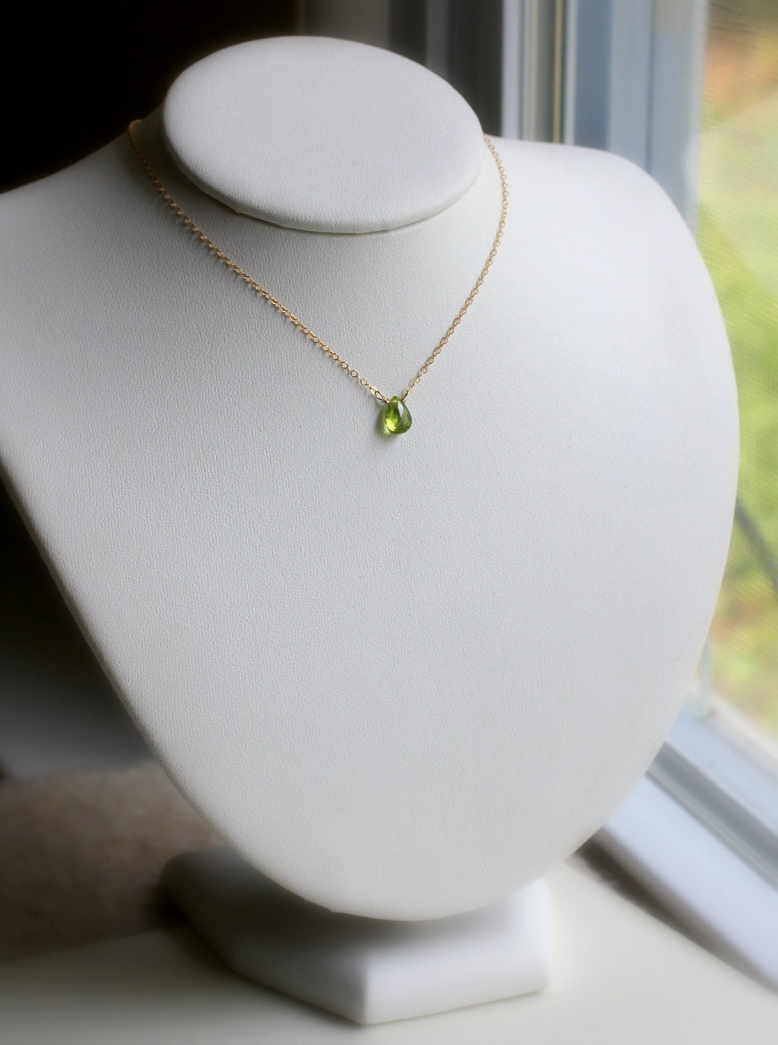 Peridot Necklace, August Birthstone, 14k fill gold chain, August Birthday, Dainty Faceted Gemstone Necklace, Simple, Solitaire Necklace