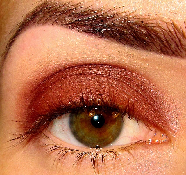 Burnt Hickory -Medium dark burnt burgundy matte satin finish- Sobe MineralEyez Eyeshadow Mineral makeup Eye shadow Eyeliner (5g)