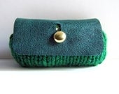 Emerald green wool tweed knitted purse leather coin purse gold button vintage fabric memake handmade