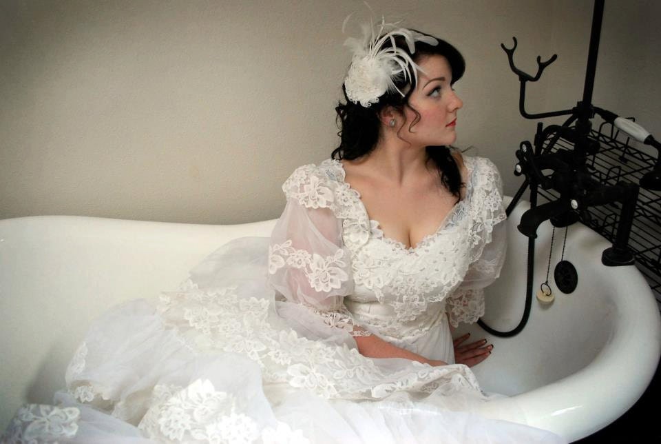 Wedding Fascinator Headpiece White