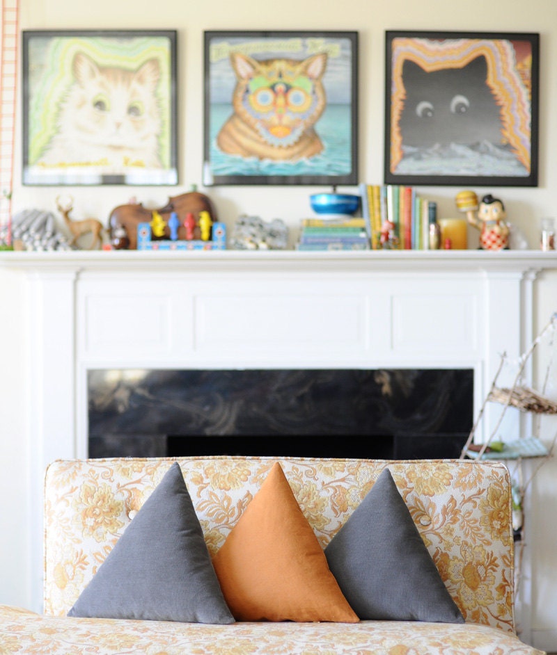Triangle Pillow - Pumpkin Pie