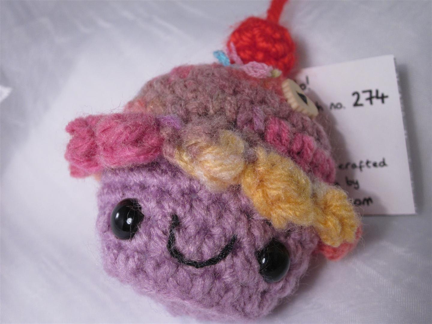 Cupcake Plush no. 274