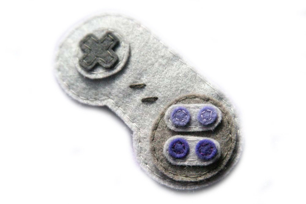 Super Nintendo Pin SNES Retro Gamer Videogame Brooch