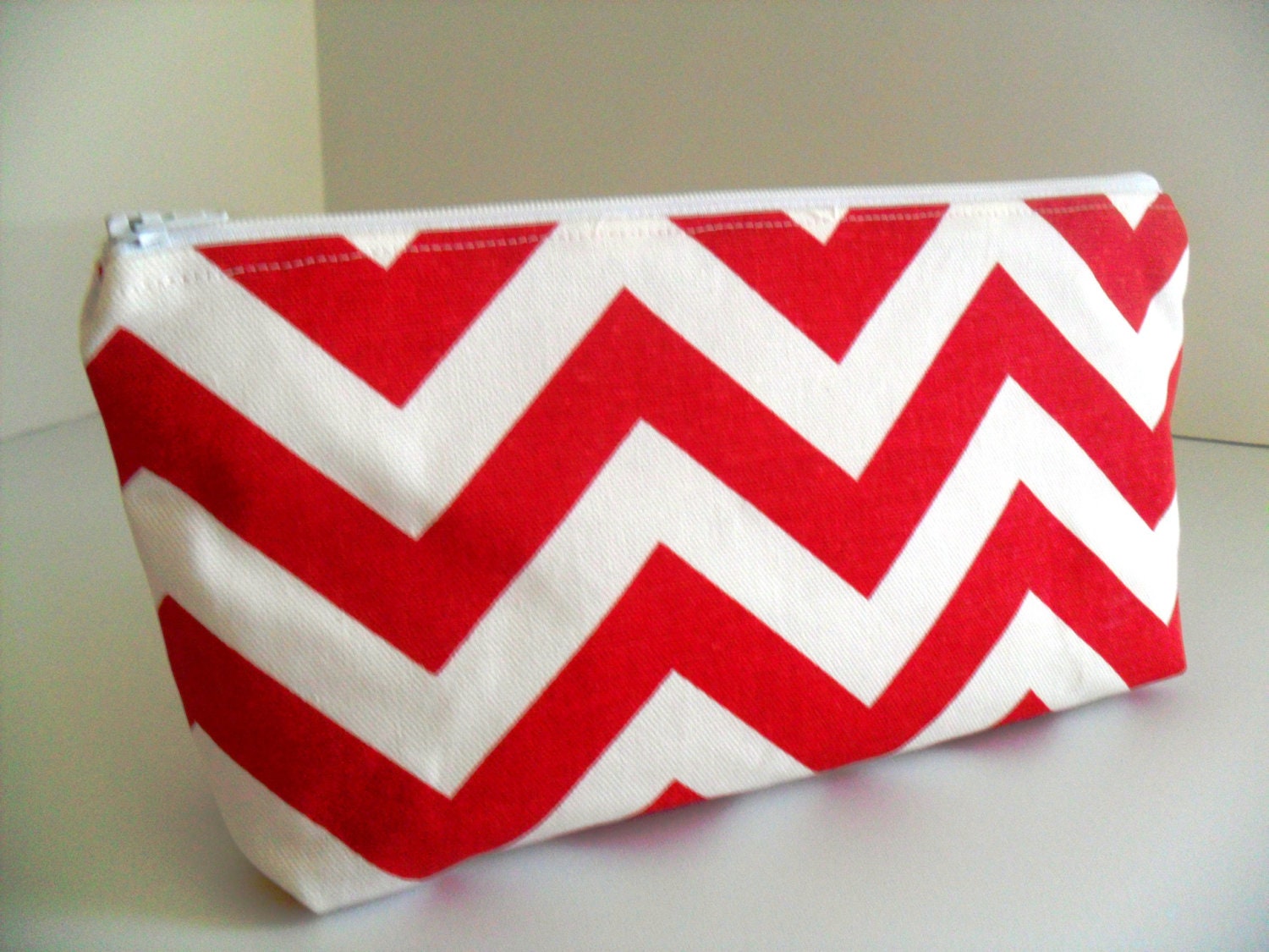 Red and White Chevron Large Makeup Bag / Gadget / Camera / Phone / Bridesmaid Gift