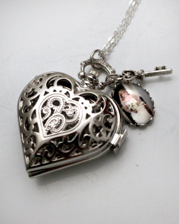 Custom Heart Pocket Watch Necklace - Silver - Customized with Your Photograph - Valentines Day Gift for Mom, Wife, Bridesmaids, Sister