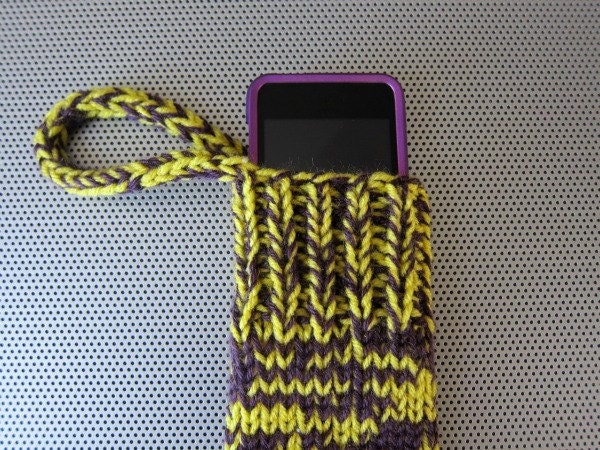Knit Gadget Cozy (purple & gold - Go Lakers)