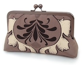 Cascade clutch : Printed silk purse with gift box