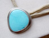 Turquoise Pebble Necklace - Turquoise Stone Cabochon and Leather
