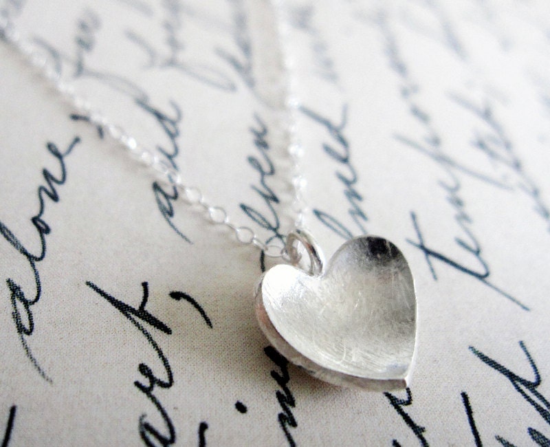 Small Sterling Silver Heart Necklace /  Tiny Silver Heart Necklace / Simple Delicate Necklace