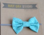 newborn baby toddler girls fabric bow headband - turquoise fabric bow on grey skinny elastic