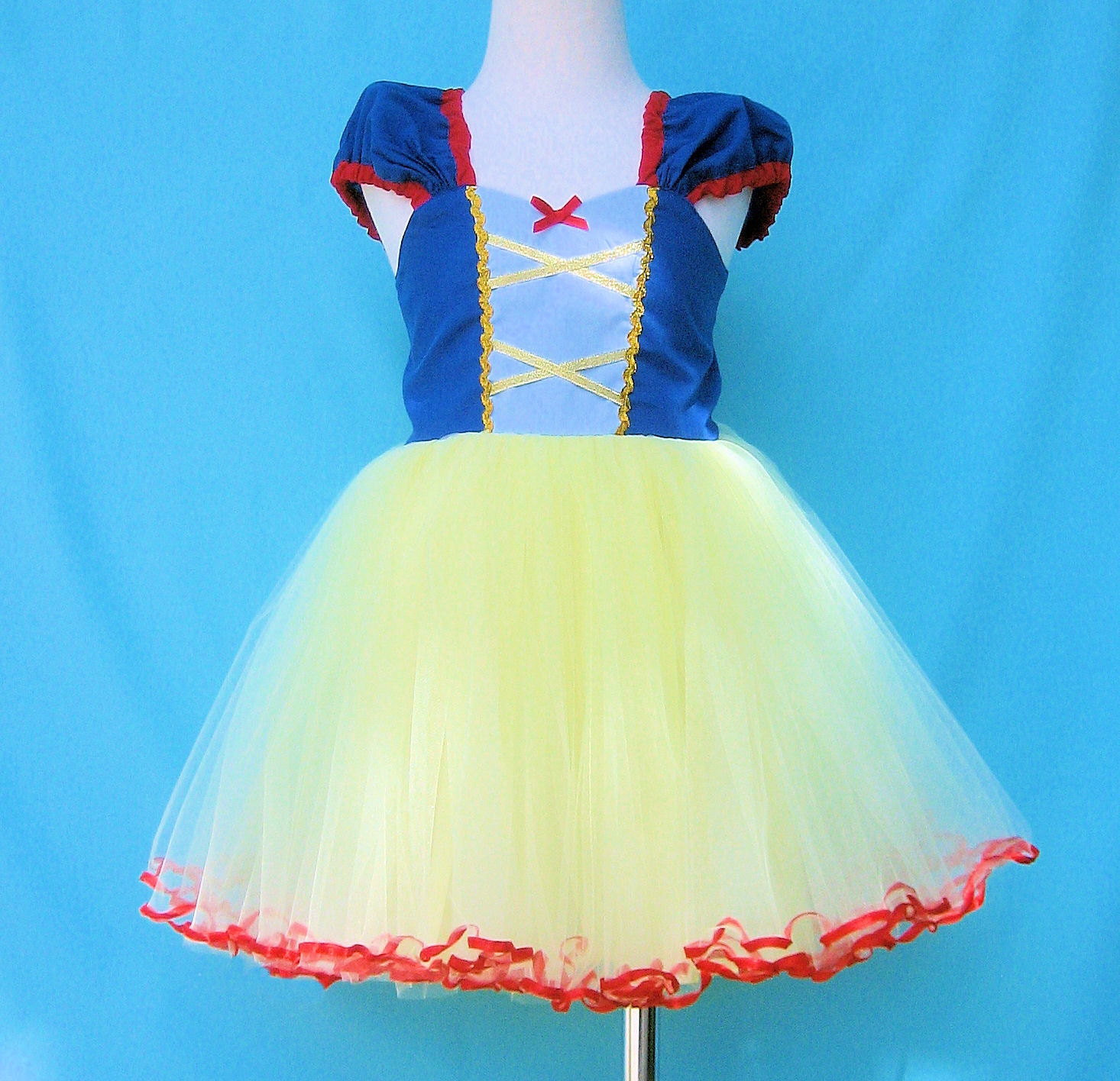 SNOW WHITE dress girls princess  costume dress TUTU dress style princess costume
