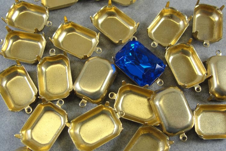 Raw Brass Octagon  prong settings,  one loop,  18x13mm  10 PCS